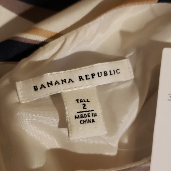 Silk dress - Picture 5 of 8